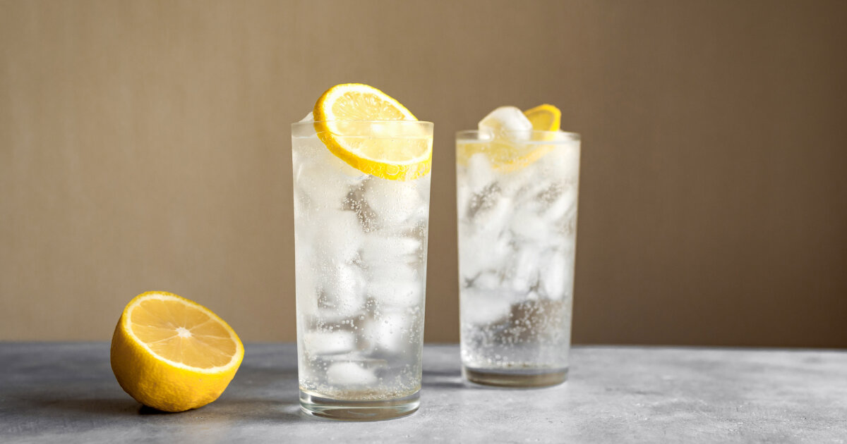 Gin Fizz recept Cocktailia.se