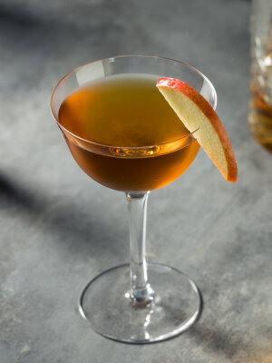 Angel Face drink-recept med gin, calvados och apricot brandy.