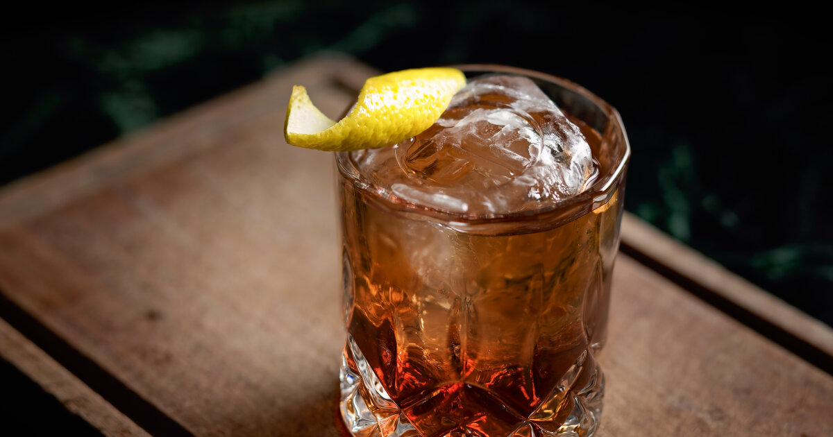 Bitter Giuseppe Bittersöt drink med Cynar Cocktailia.se