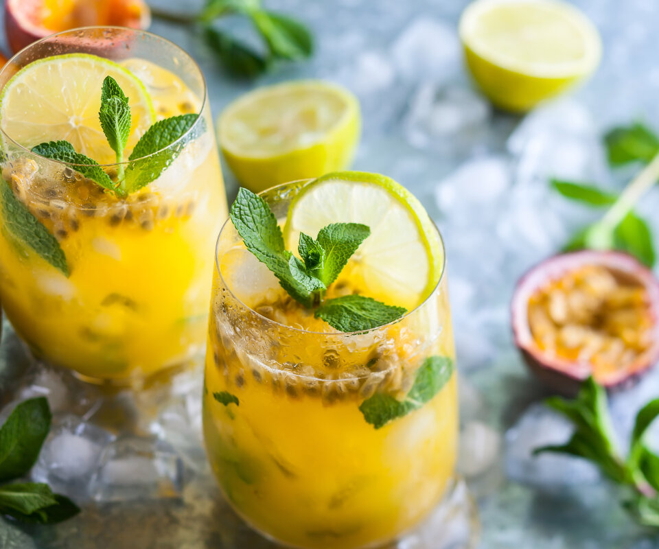 Passionsfruktmojito drink-recept