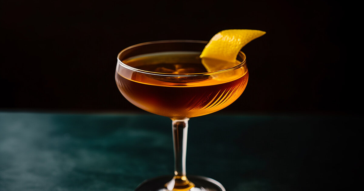 Greenpoint cocktail En Manhattanvariant Cocktailia.se