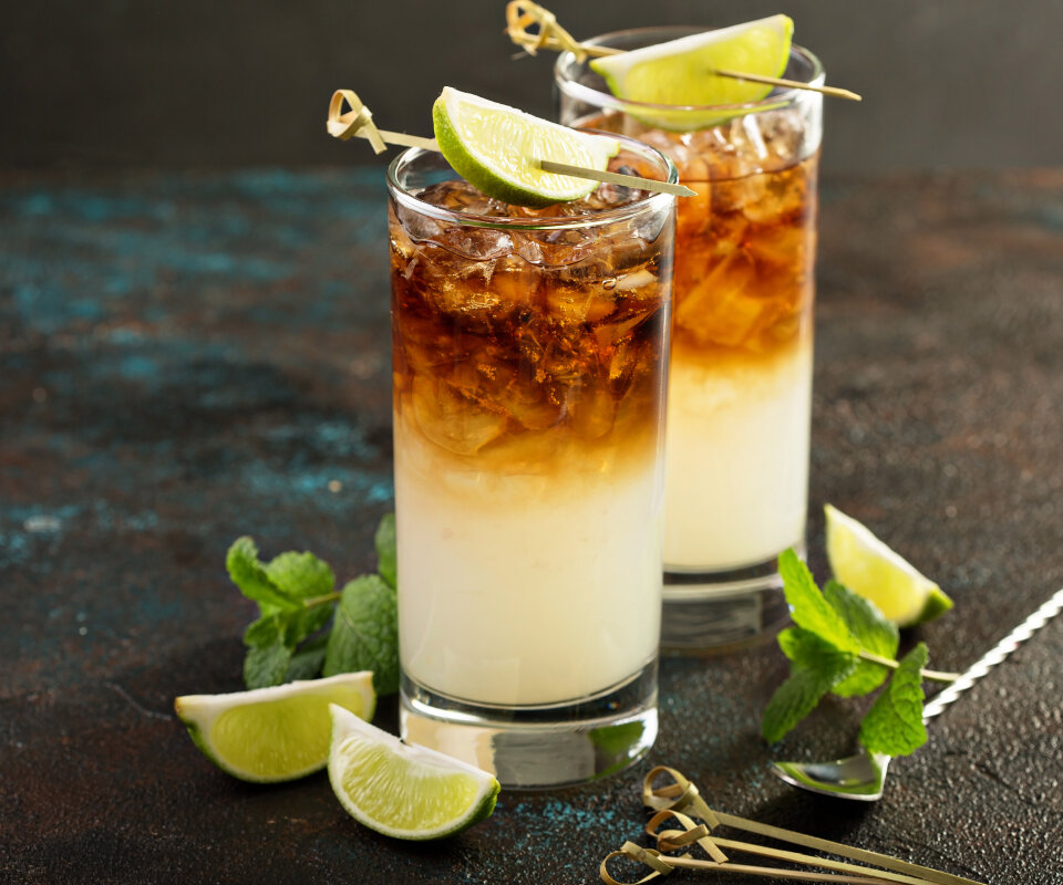 Dark and Stormy drink-recept