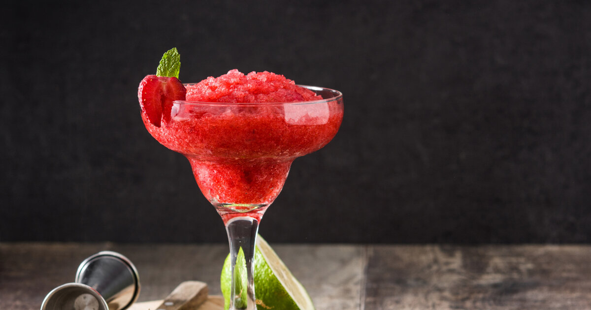 Frozen Strawberry Daiquiri recept Cocktailia.se