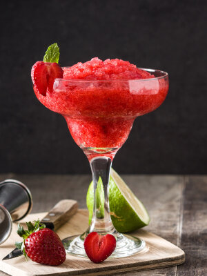 Frozen Strawberry Daiquiri drink-recept