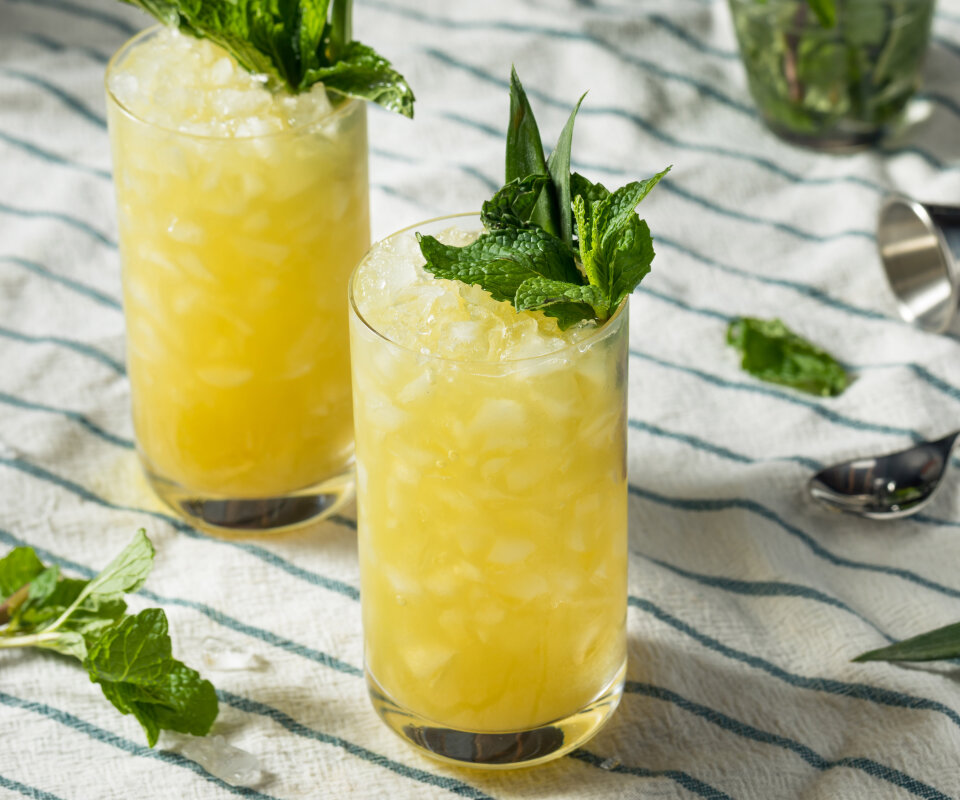 Chartreuse Swizzle drink-recept