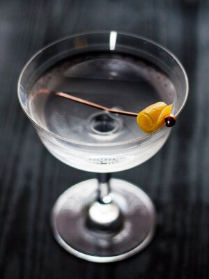 Flame of Love – Vodkacocktail med sherry – Cocktailia.se