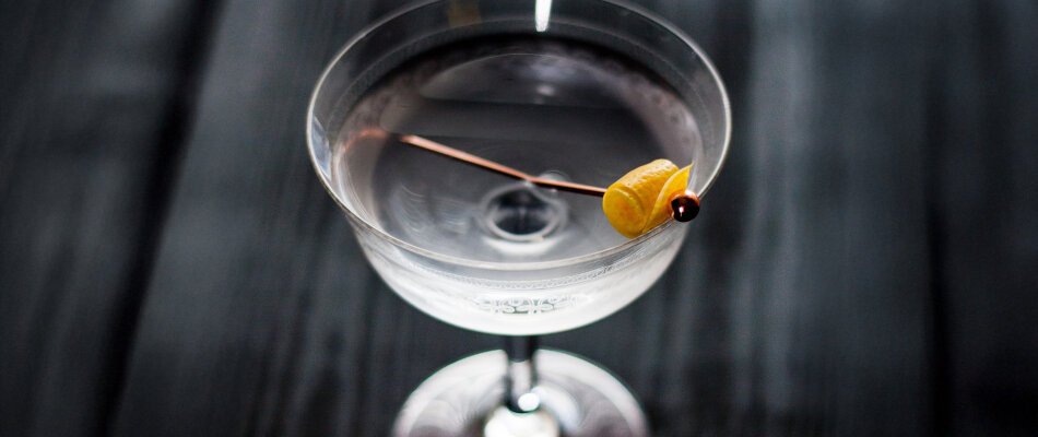 Flame of Love – Vodkacocktail med sherry – Cocktailia.se