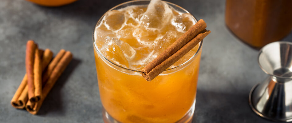 Pumpkin Spice Bourbon Smash drink-recept