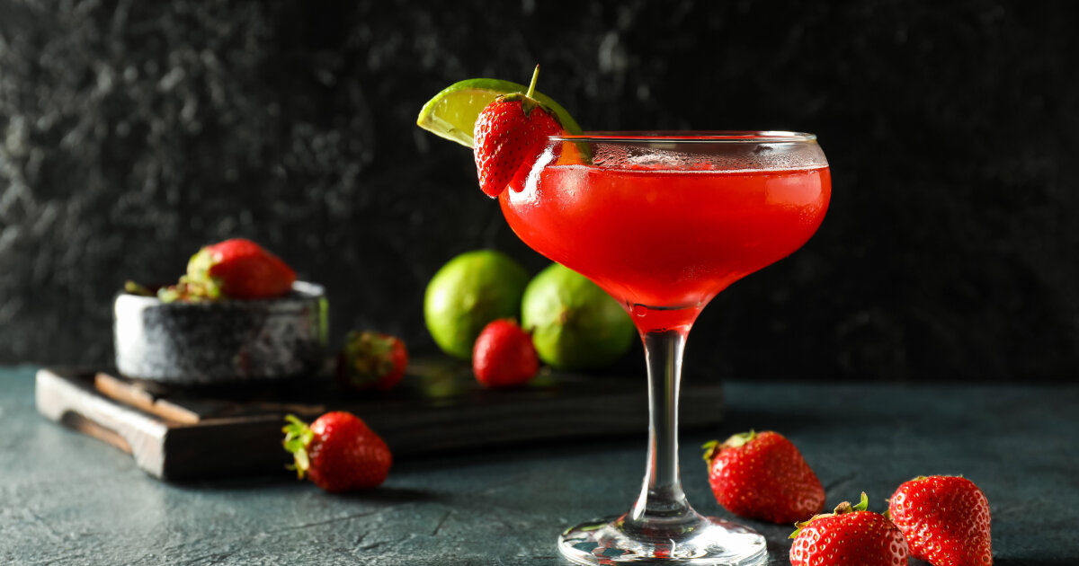 Strawberry Daiquiri recept Cocktailia.se